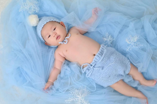 鹿邑宝宝嘴唇周围发青